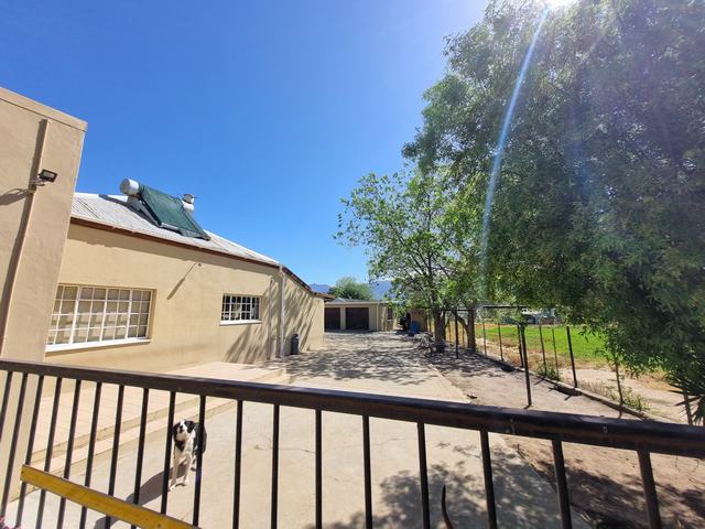 4 Bedroom Property for Sale in Prince Alfred Hamlet Western Cape